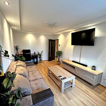 Ultracentral Apartment Târgu Jiu 외부 사진