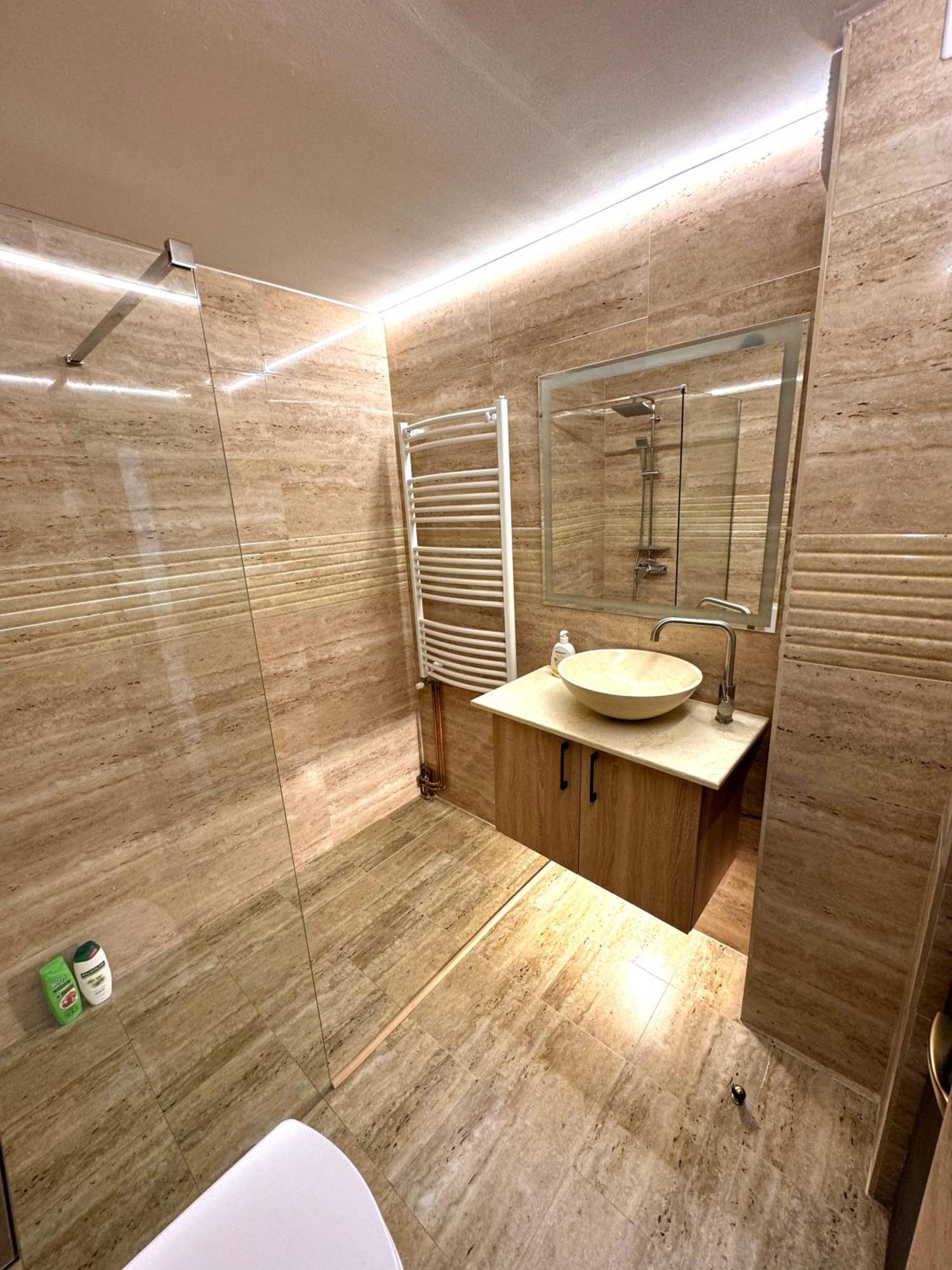 Ultracentral Apartment Târgu Jiu 외부 사진