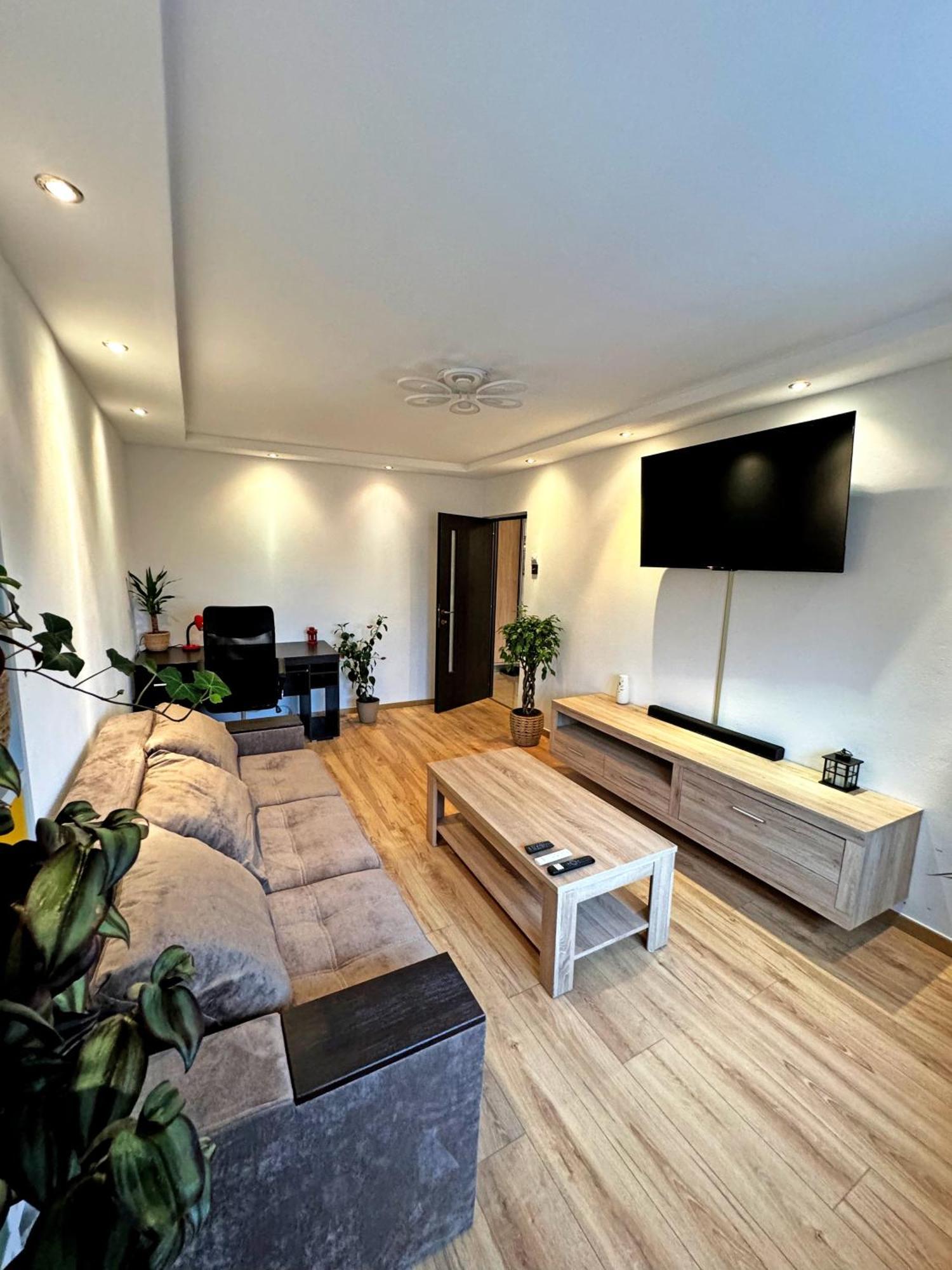 Ultracentral Apartment Târgu Jiu 외부 사진